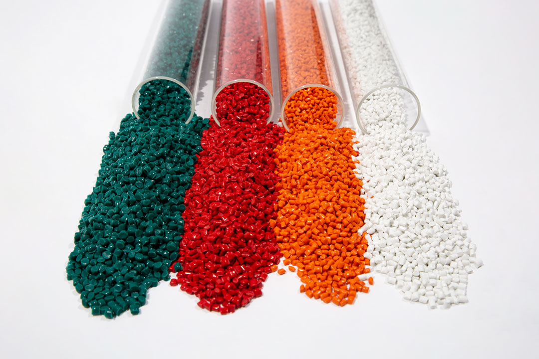 立昌电池支架氟塑料：赋能新能源